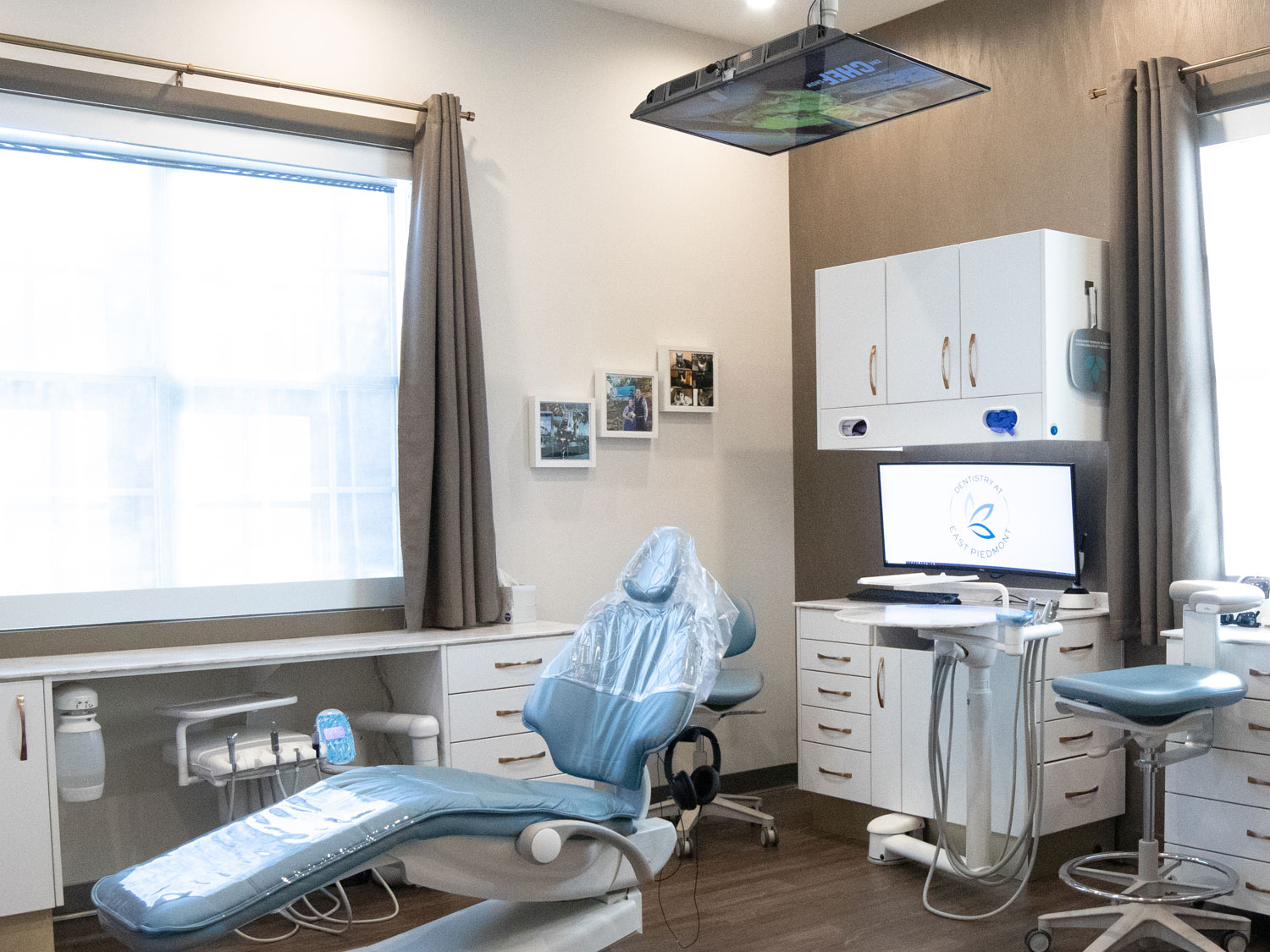 Ceiling-mounted TVs in the treatment rooms